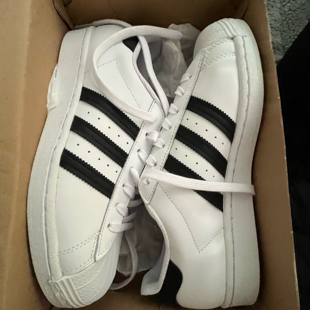 Adidas Women’s Classic White and Black Sneakers